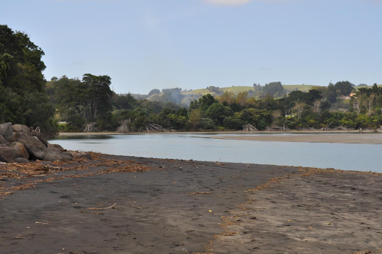 Urenui Beach Camp 외부 사진
